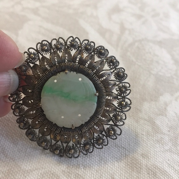 Vintage Silver & Carved Jade Brooch - Picture 2 of 5